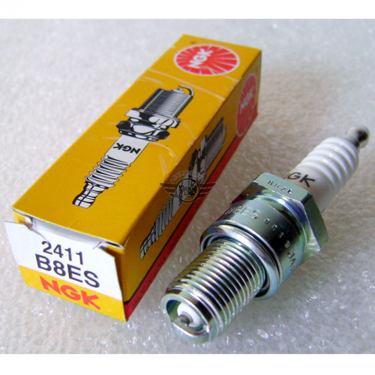 CANDELA NGK CM-6 Per Motori A Benzina - Foto 7